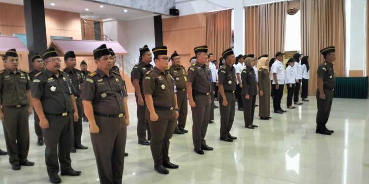 Asisten Intelijen Kejati Riau Pimpin Upacara HUT Ke-52 Korps Pegawai Republik Indonesia