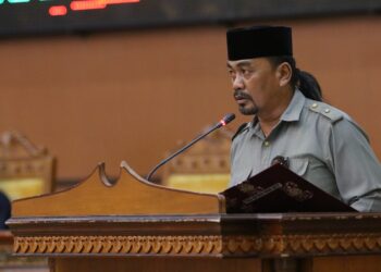 Paripurna DPRD Tanjabtim Fraksi RNR Cecar 9 Pertanyaan Terhadap Eksekutif