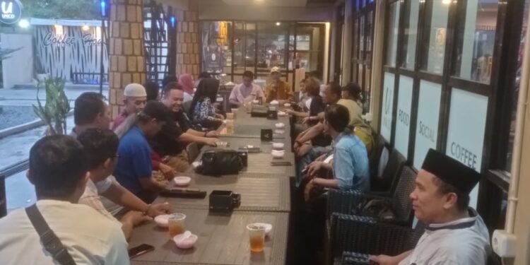 Diikuti Puluhan Anggota, AWaSI Jambi Gelar Buka Puasa dan Bimbingan Jurnalistik