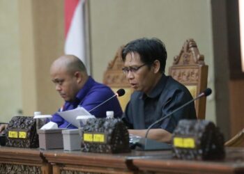 Dewan Perwakilan Rakyat Daerah (DPRD) Kabupaten Tanjung Jabung Timur Propinsi Jambi menggelar rapat paripurna dengan agenda penyampaian Nota Pengantar Ranperda