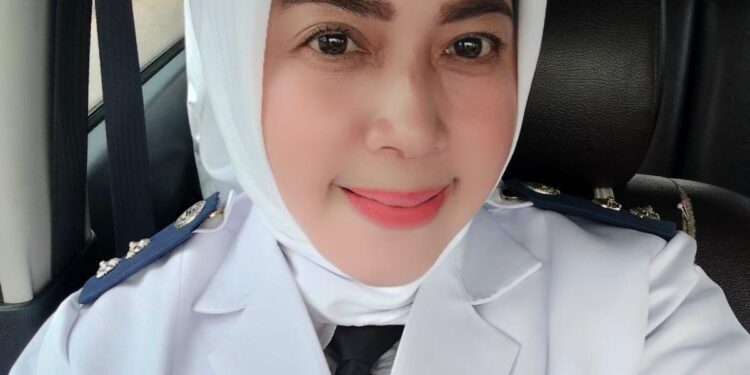 Resmi Dikukuhkan, Heny Sugiyanto.SE Jabat Lurah Tempino