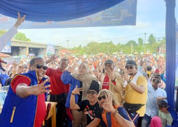 Masyarakat Desa sembubuk Bersama SBMI Gelar Hari ke-2 Event Dihadiri Paslon Bupati Dan Wakil Bupati Muaro Jambi