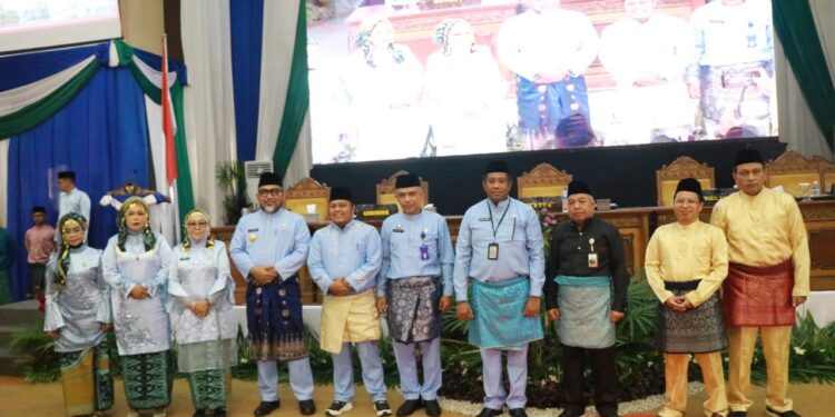 Dewan Perwakilan Rakyat Daerah (DPRD) Kabupaten Tanjung Jabung Timur sukses menggelar Rapat Paripurna Dalam Rangka HUT Kabupaten Tanjung Jabung Timur Ke-25