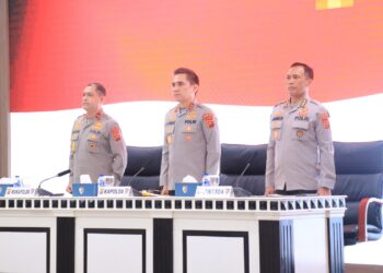Kapolda Irjen Pol. Krisno H. Siregar Melaksanakan Kegiatan Pembukaan Taklimat Awal Pelaksanaan Audit Kinerja Tahap I Tahun Anggaran 2025 oleh Itwasda Polda Jambi