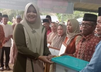 Safari Ramadhan ke Geragai, Pemkab Tanjabtim Serahkan Bantuan Bersama Baznas