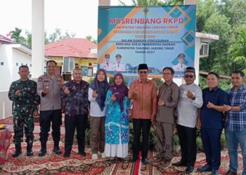 Anggota DPRD Tanjab Timur Hadiri Musrenbang Di Kecamatan Muara Sabak Barat