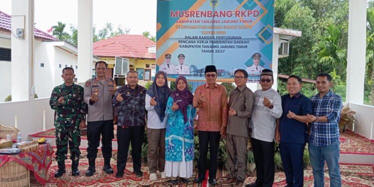 Anggota DPRD Tanjab Timur Hadiri Musrenbang Di Kecamatan Muara Sabak Barat