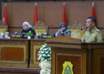 Dewan Perwakilan Rakyat Daerah (DPRD) Kabupaten Tanjung Jabung Timur menggelar rapat paripurna dengan agenda penyampaian pandangan umum fraksi-fraksi terhadap Laporan Keterangan Pertanggungjawaban (LKPJ) Kepala Daerah Tahun Anggaran 2025, Rabu (1/4/2026)